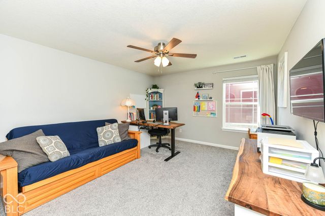 3232 S Cordell Road, New Palestine, IN 46163