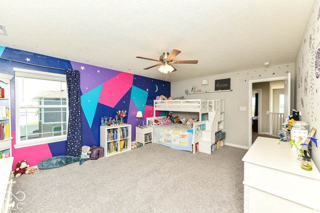 3232 S Cordell Road, New Palestine, IN 46163
