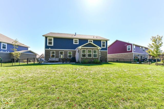 3232 S Cordell Road, New Palestine, IN 46163