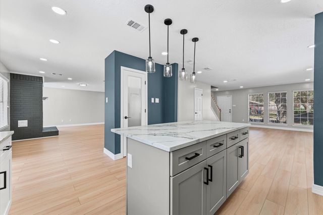 28827 Sedgefield Street, Spring, TX 77386