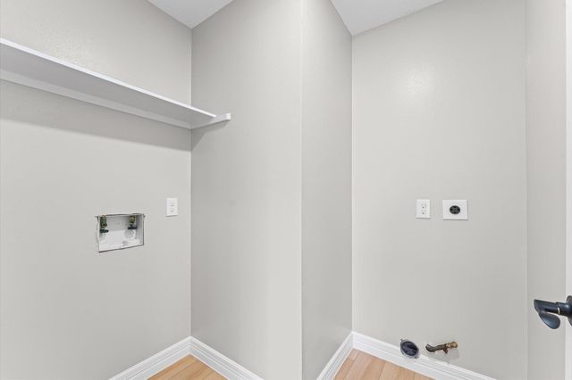 28827 Sedgefield Street, Spring, TX 77386