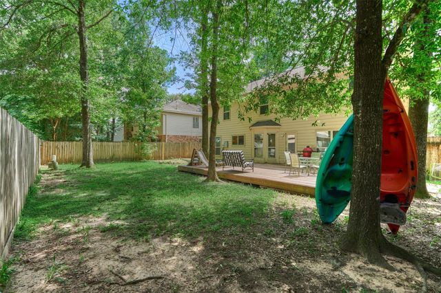 100 W Rainbow Ridge Circle, The Woodlands, TX 77381