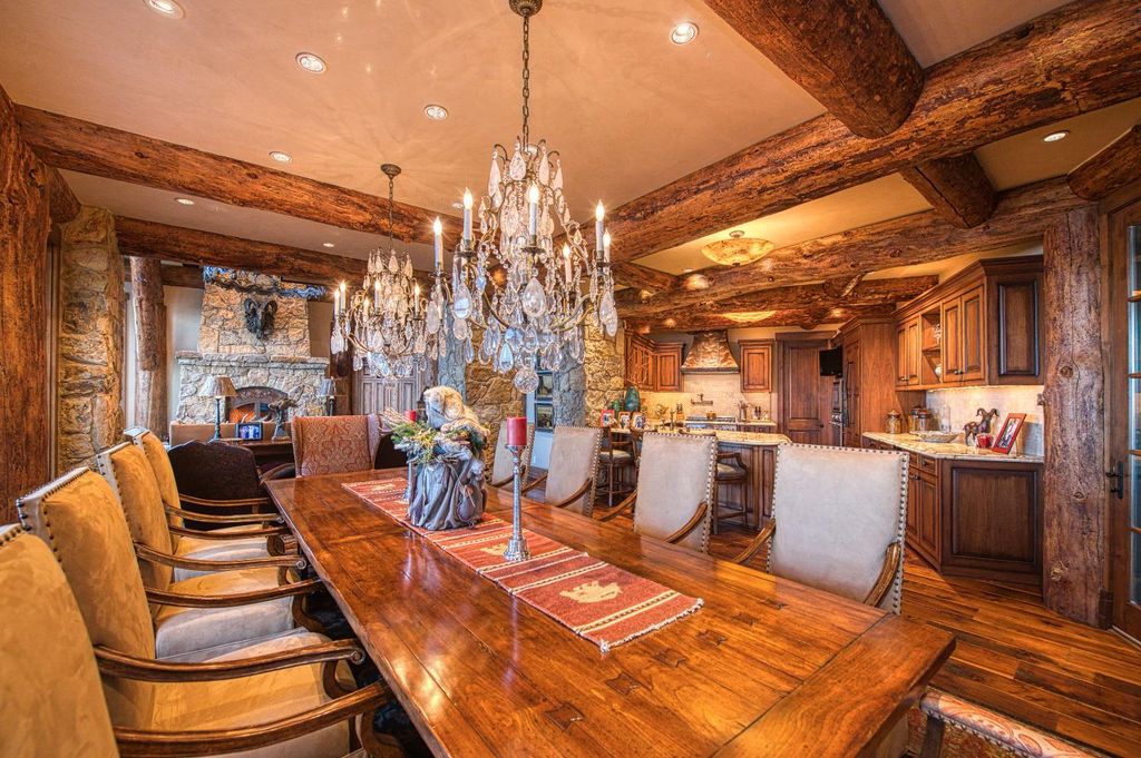 Image 41 of property listing at 44483 Lakeview Avenue, Shaver Lake, CA 93664