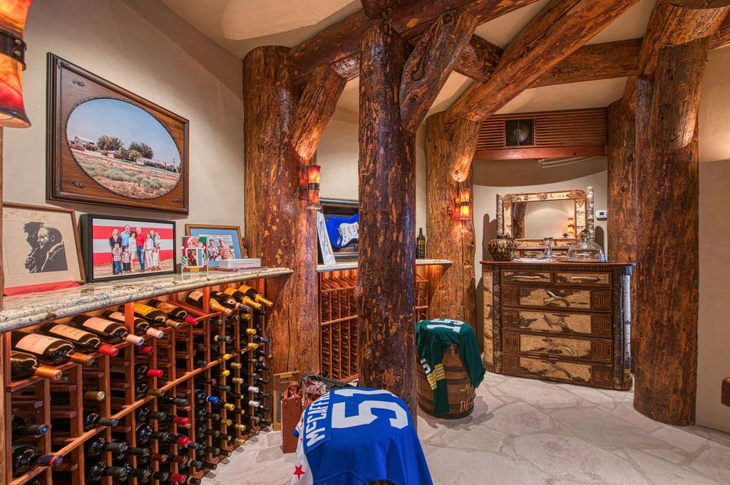 Image 83 of property listing at 44483 Lakeview Avenue, Shaver Lake, CA 93664