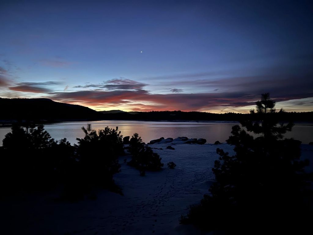 Image 97 of property listing at 44483 Lakeview Avenue, Shaver Lake, CA 93664