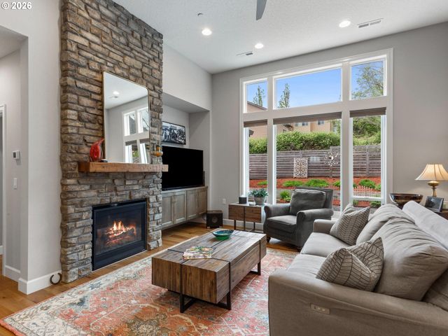 3589 S St, Washougal, WA 98671