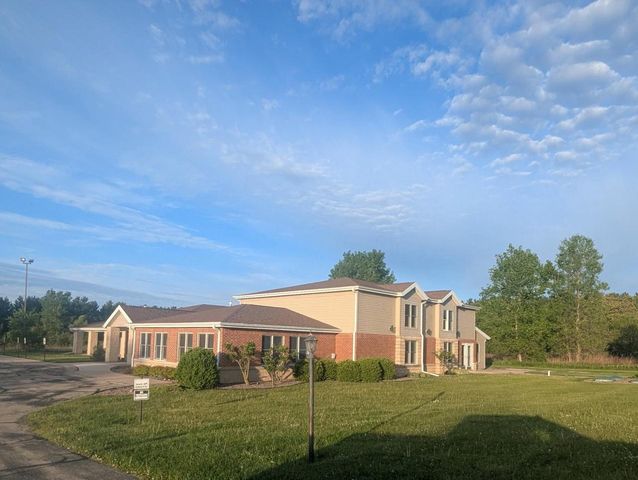 5614 N Vista Lane, Janesville, WI 53548