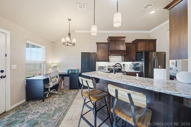 3927 S 149th Avenue E, Tulsa, OK 74134