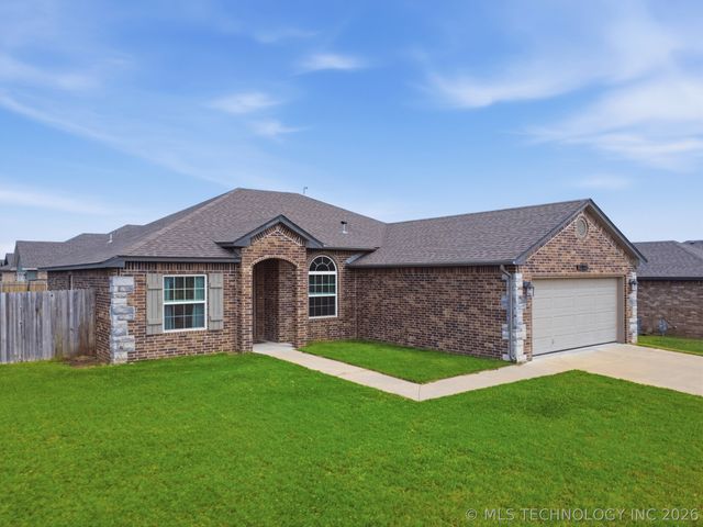3927 S 149th Avenue E, Tulsa, OK 74134