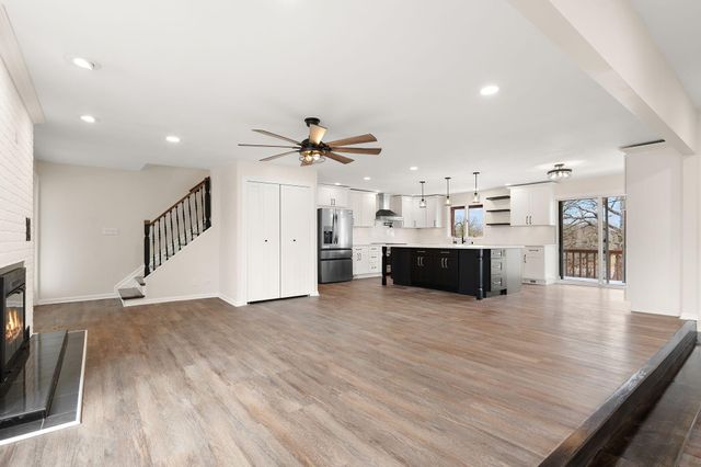 13700 W 81st Avenue, Dyer, IN 46311