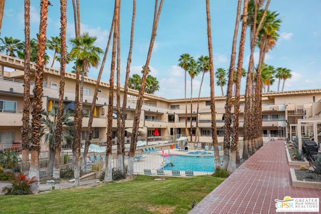 277 E Alejo Road 124, Palm Springs, CA 92262