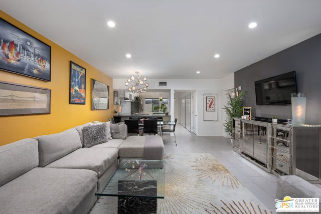 277 E Alejo Road 124, Palm Springs, CA 92262