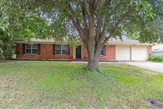 5108 South Drive, Fort Worth, TX 76132