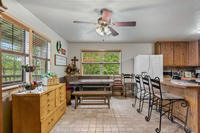 310 N Lake Drive, Murchison, TX 75778