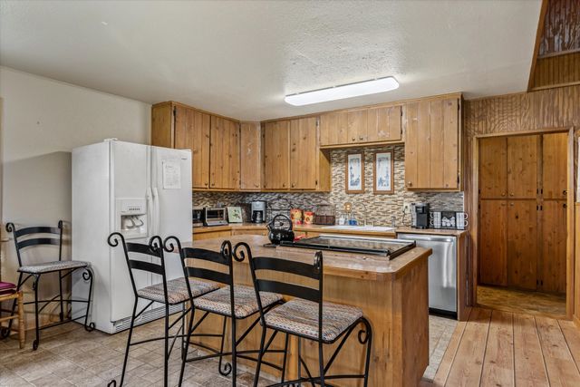 310 N Lake Drive, Murchison, TX 75778