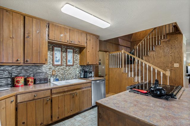 310 N Lake Drive, Murchison, TX 75778
