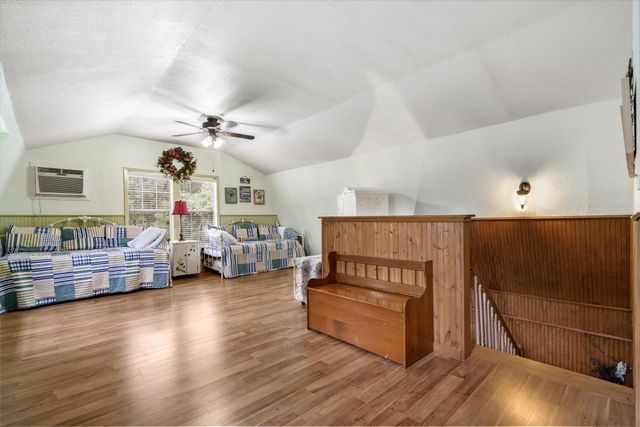 310 N Lake Drive, Murchison, TX 75778