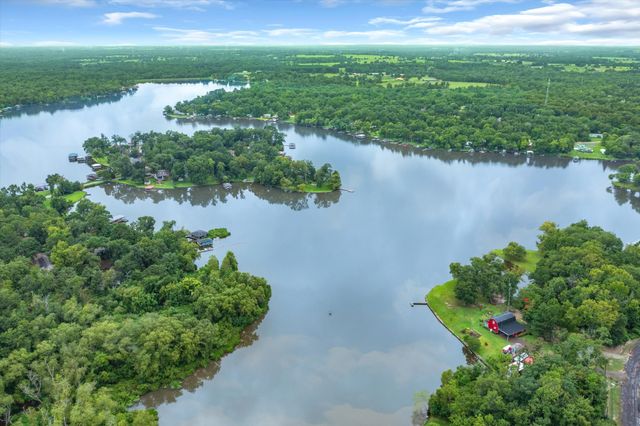 310 N Lake Drive, Murchison, TX 75778