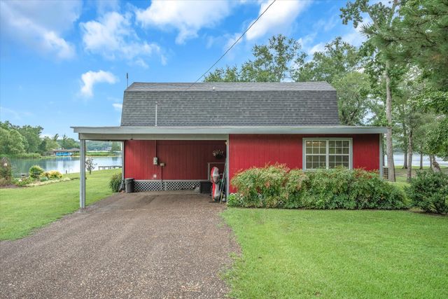 310 N Lake Drive, Murchison, TX 75778