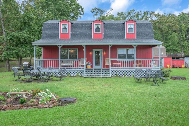 310 N Lake Drive, Murchison, TX 75778