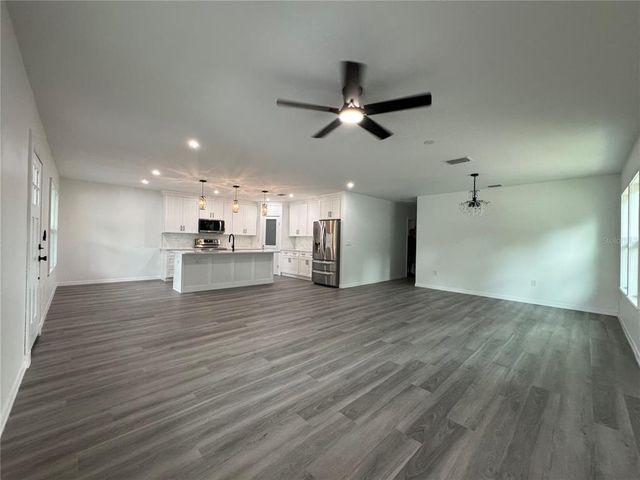 408 SE 1ST STREET, Williston, FL 32696