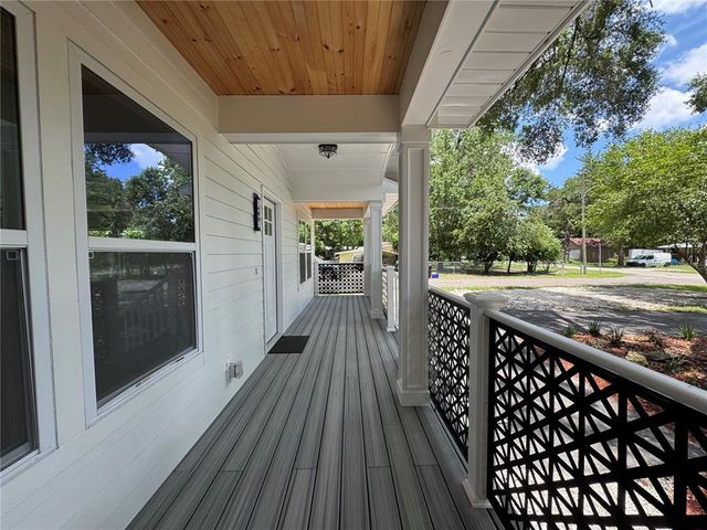 408 SE 1ST STREET, Williston, FL 32696