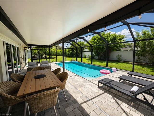 1008 SW 33rd TER, Cape Coral, FL 33914
