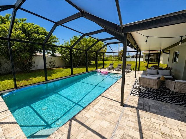 1008 SW 33rd TER, Cape Coral, FL 33914