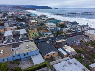 41 Carmel Avenue, Pacifica, CA 94044