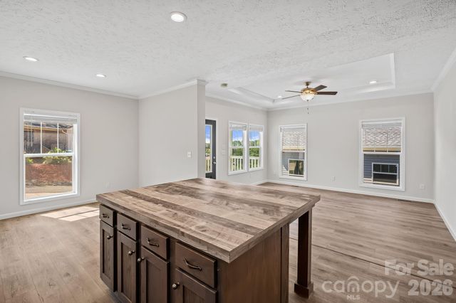 135 Bellamy Road, Asheville, NC 28806