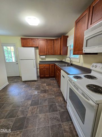 912 Dixie Trail, Raleigh, NC 27607