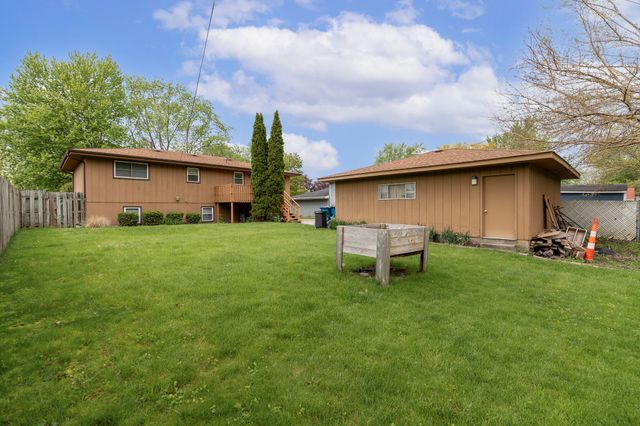 321 N Ernest Street, Griffith, IN 46319