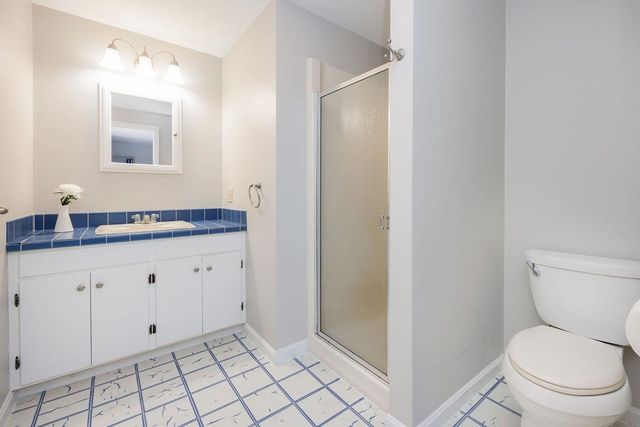 66 Oak Ridge Road, Lebanon, NH 03784