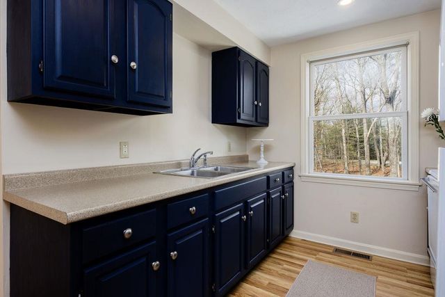 66 Oak Ridge Road, Lebanon, NH 03784