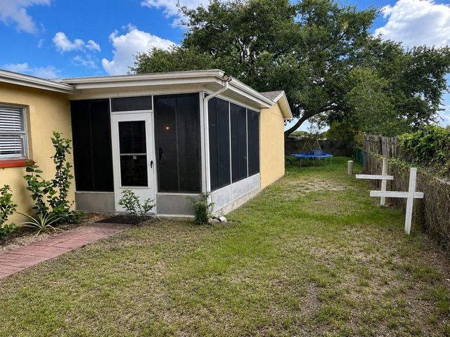 8433 MOULTON DRIVE, Port Richey, FL 34668