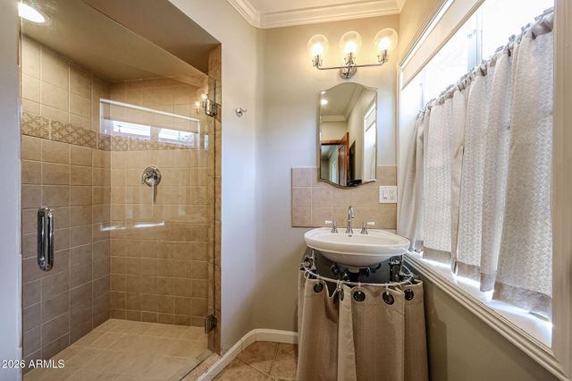 1317 W HOLLY Street, Phoenix, AZ 85007