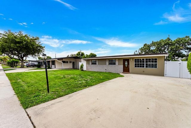 63 Andros Road, Palm Springs, FL 33461