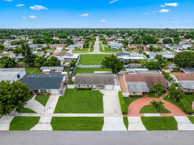 63 Andros Road, Palm Springs, FL 33461