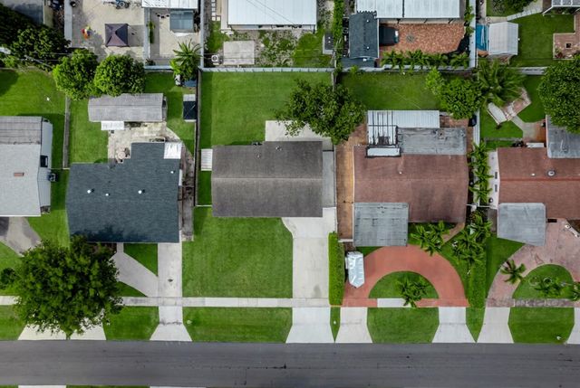 63 Andros Road, Palm Springs, FL 33461