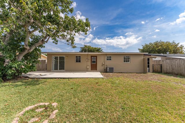 63 Andros Road, Palm Springs, FL 33461