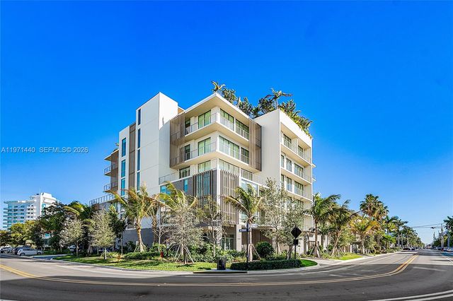 10281 W Bay Harbor Dr 204, Bay Harbor Islands, FL 33154