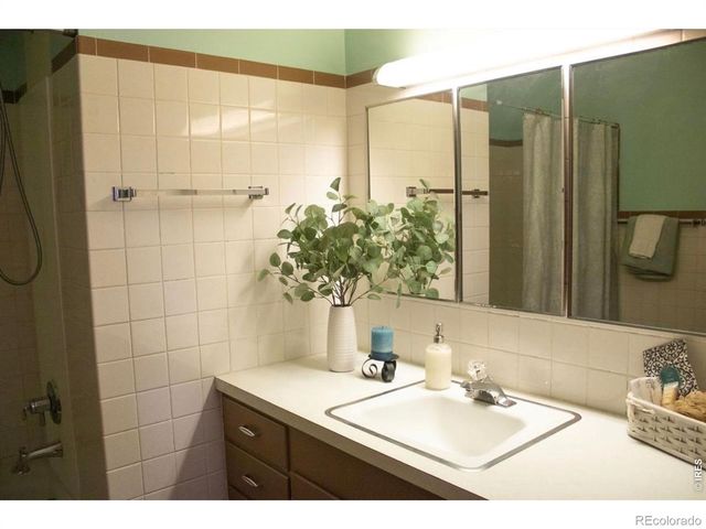 1744 N Overland Trail, Fort Collins, CO 80521