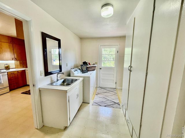 1744 N Overland Trail, Fort Collins, CO 80521
