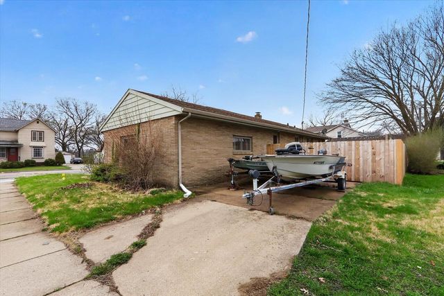 404 Rockport Road, Janesville, WI 53548