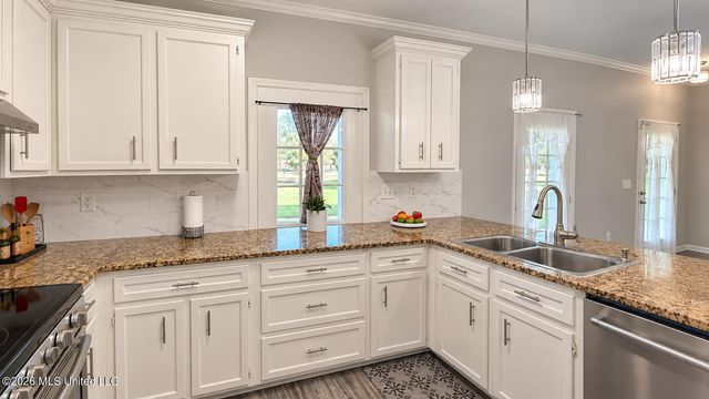 207 S Pear Orchard Road, Ridgeland, MS 39157