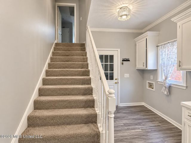 207 S Pear Orchard Road, Ridgeland, MS 39157