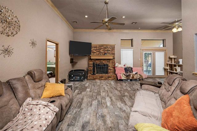 5014 NE Dearborn Ave, Lawton, OK 73507
