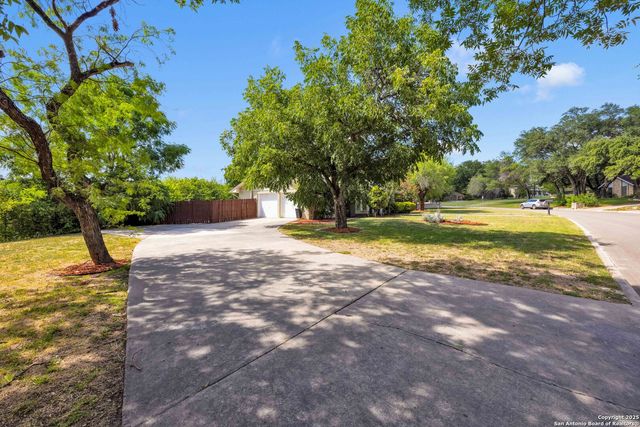 103 Shalimar, Castle Hills, TX 78213