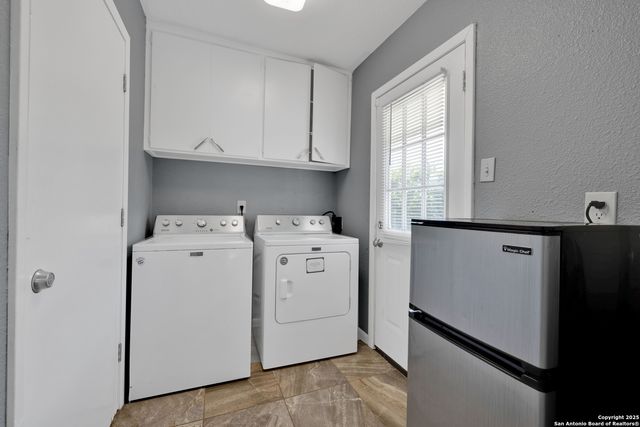 103 Shalimar, Castle Hills, TX 78213