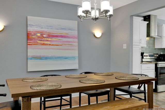 103 Shalimar, Castle Hills, TX 78213